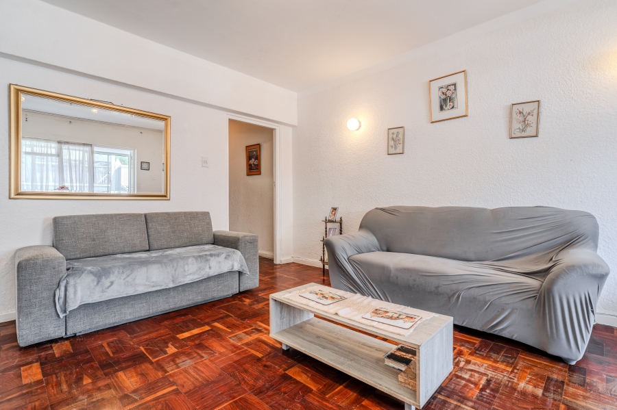 3 Bedroom Property for Sale in Three Anchor Bay Western Cape